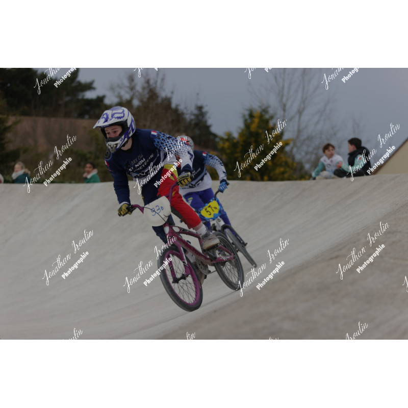 2025-03-15_18-04-19_JI_L0139_ps