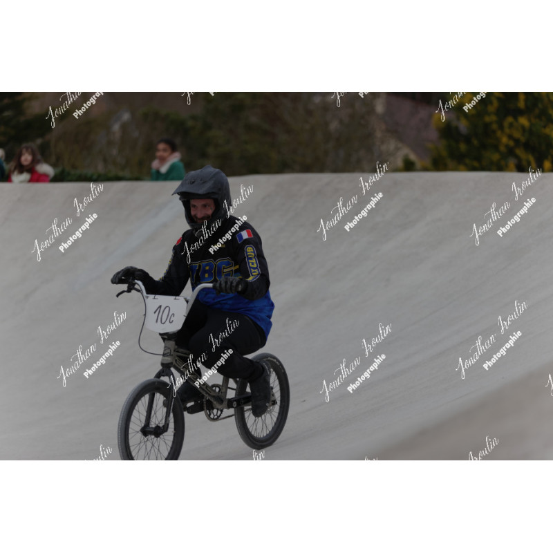 2025-03-15_18-06-00_JI_L0176_ps