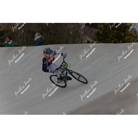 2025-03-15_18-09-38_JI_L0218_ps