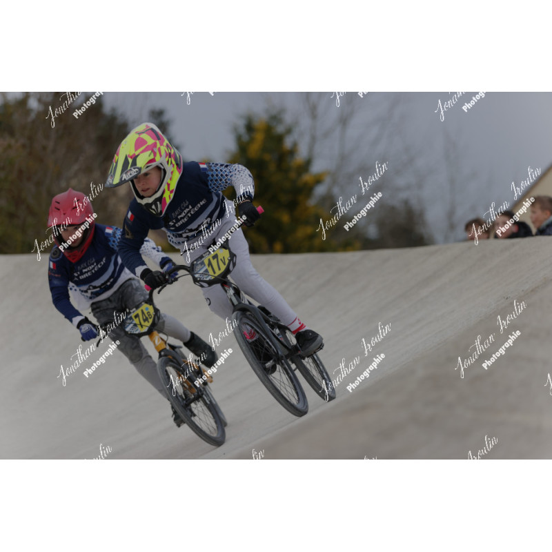 2025-03-15_18-09-39_JI_L0222_ps