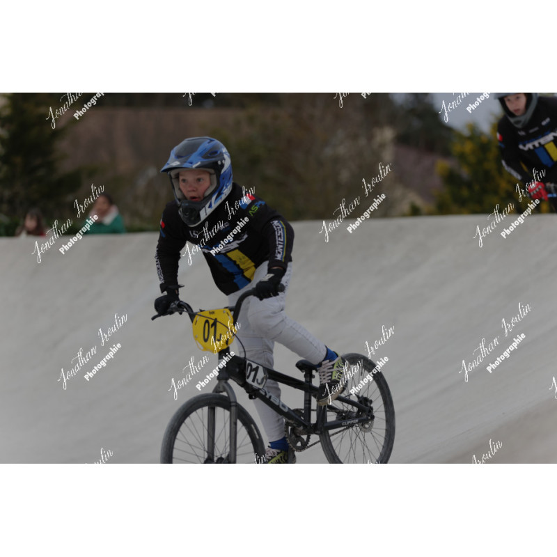 2025-03-15_18-09-42_JI_L0231_ps