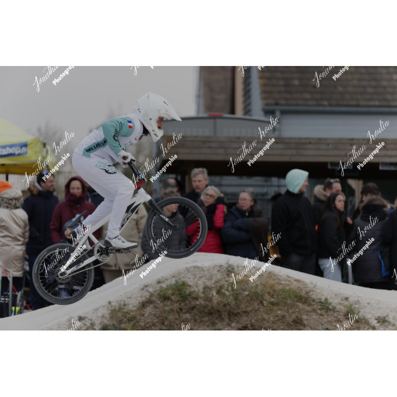 2025-03-15_18-14-02_JI_L0290_ps