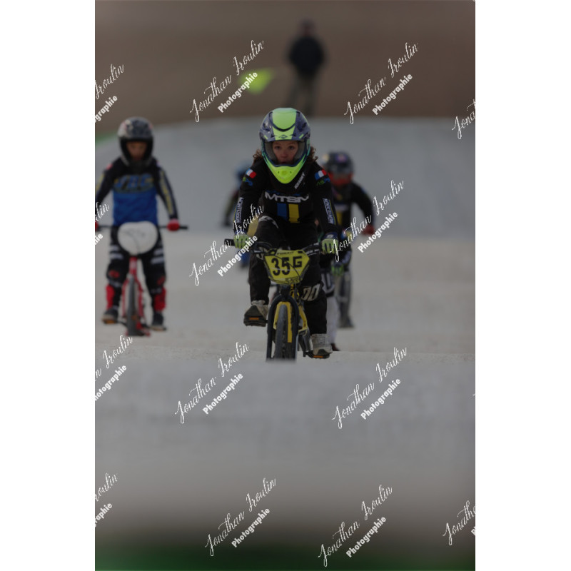2025-03-15_16-56-33_JI_L0007_ps