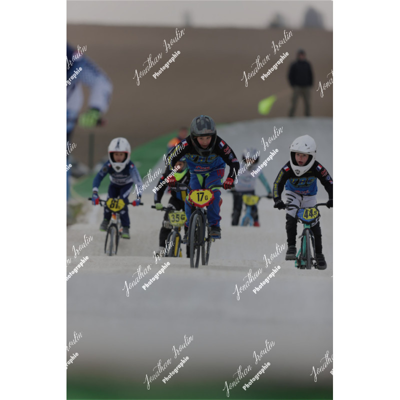 2025-03-15_17-18-04_JI_L0041_ps