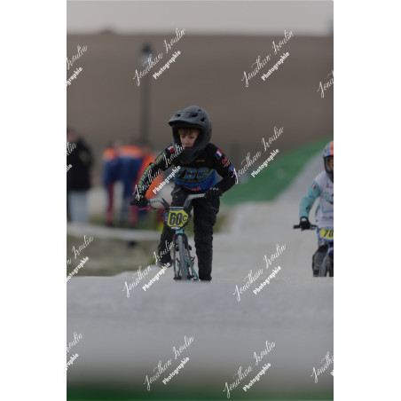 2025-03-15_17-19-15_JI_L0073_ps
