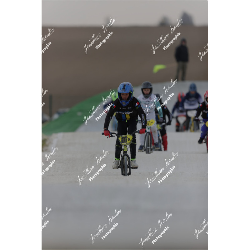 2025-03-15_17-20-32_JI_L0082_ps
