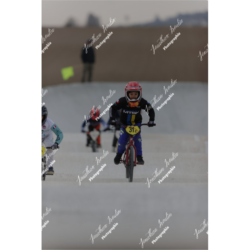 2025-03-15_17-20-34_JI_L0085_ps