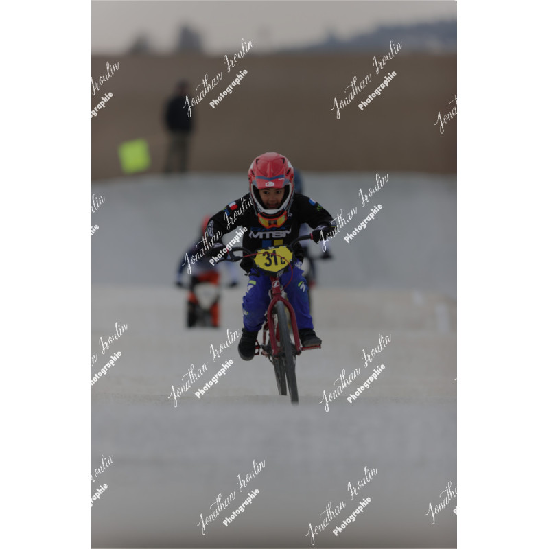 2025-03-15_17-20-35_JI_L0088_ps