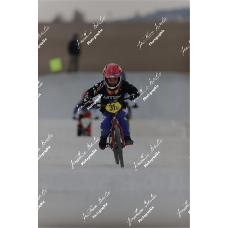 2025-03-15_17-20-35_JI_L0088_ps