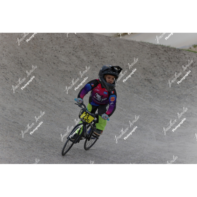 2025-03-30_12-21-02_JI_L0104_ps
