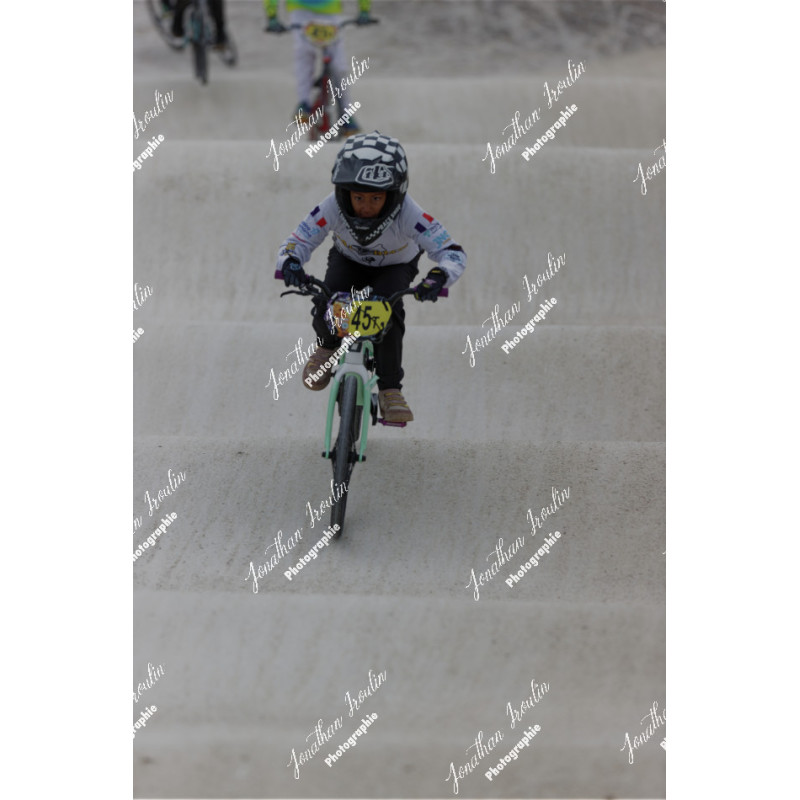 2025-03-30_11-43-22_JI_L0008_ps