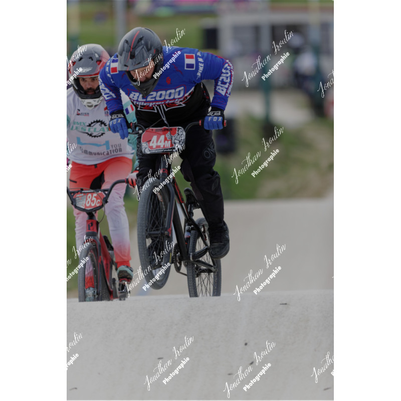 2025-03-30_10-52-52_JI_L0036_ps
