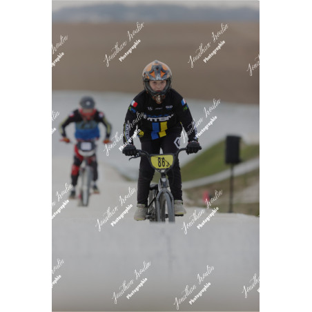 2025-03-15_17-24-00_JI_L0161_ps