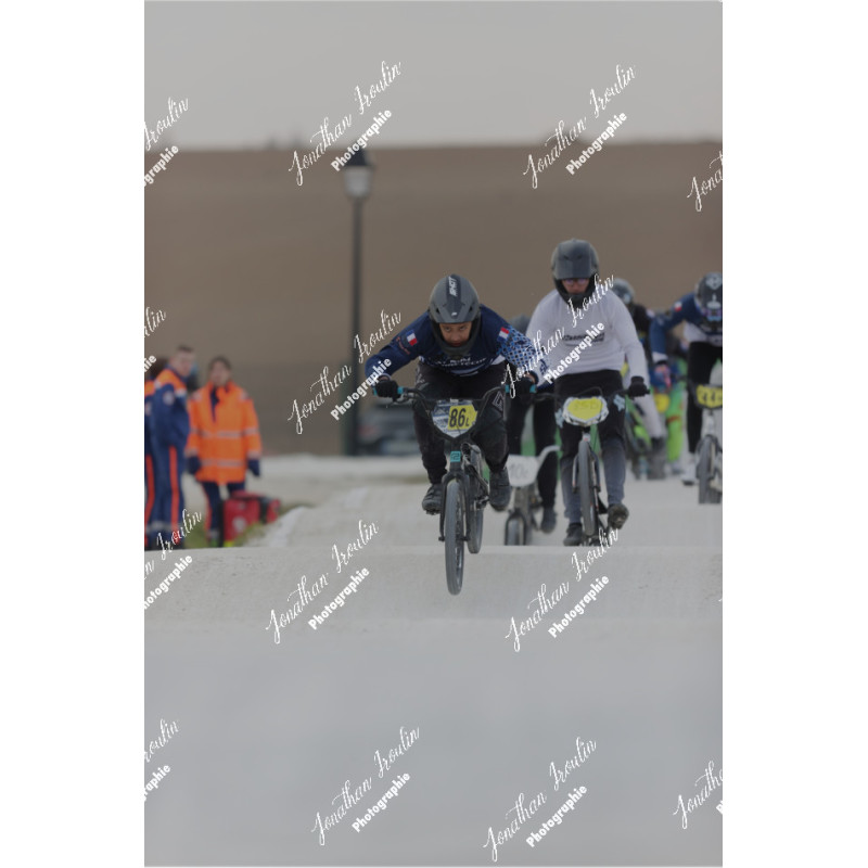 2025-03-15_17-27-00_JI_L0205_ps