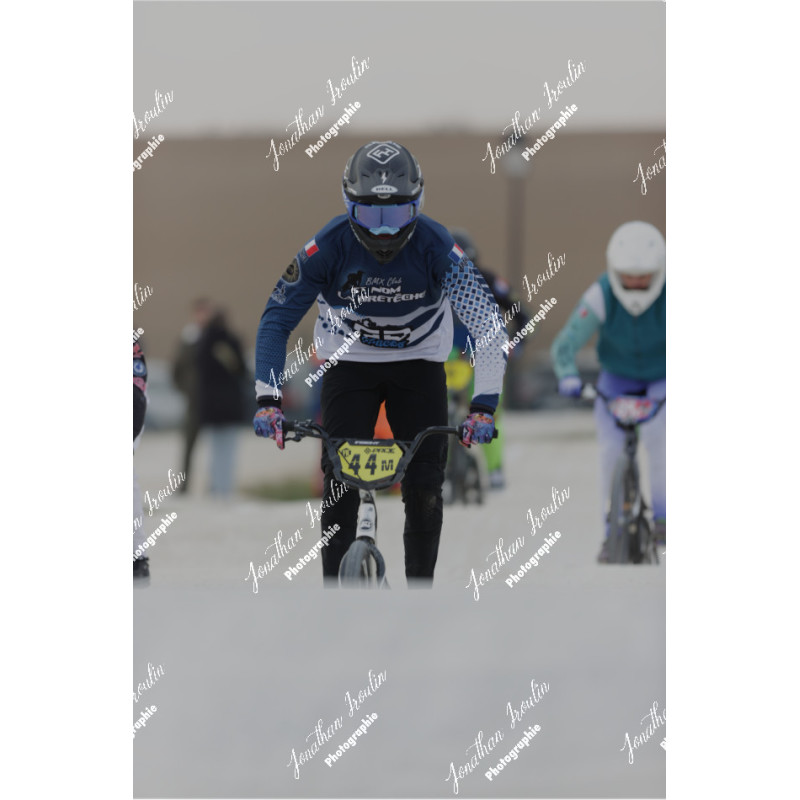 2025-03-15_17-27-03_JI_L0217_ps