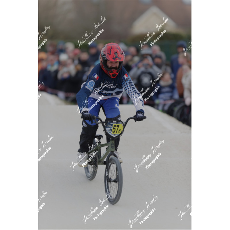 2025-03-15_17-28-24_JI_L0240_ps