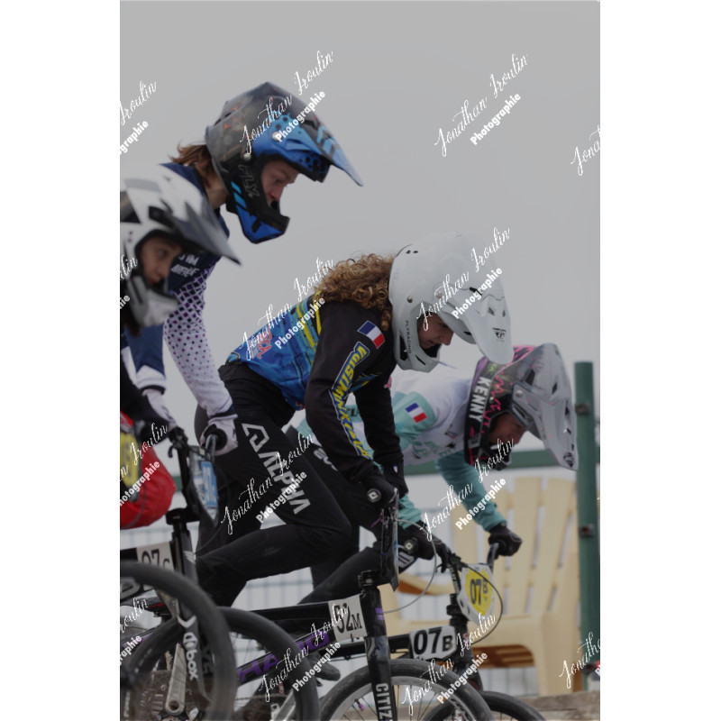 2025-03-15_17-29-05_JI_L0252_ps