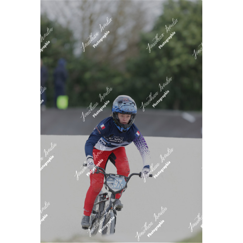 2025-03-15_17-29-21_JI_L0262_ps
