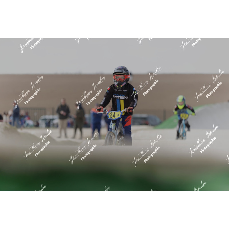 2025-03-15_15-45-48_JI_L3776_ps