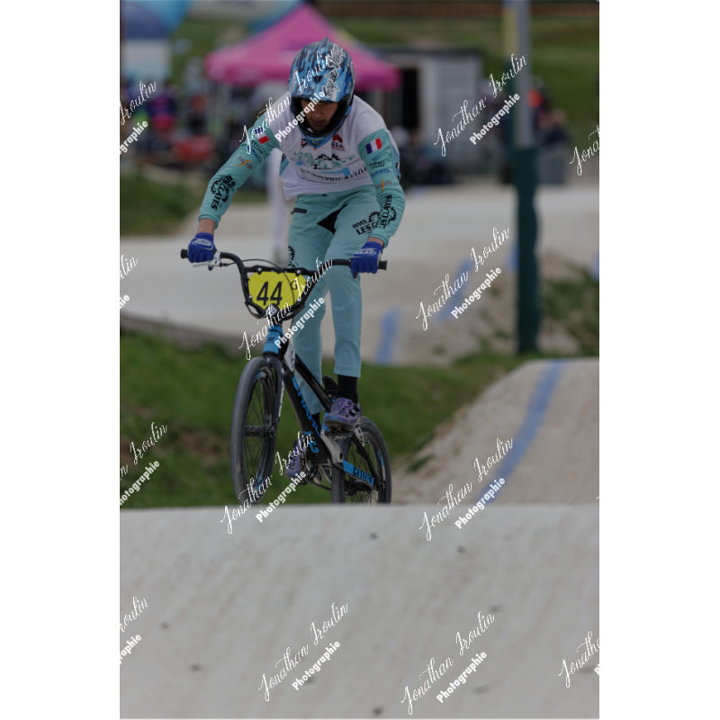 2025-03-30_13-40-24_JI_L0377_ps