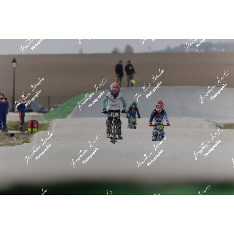 2025-03-15_15-46-34_JI_L3784_ps