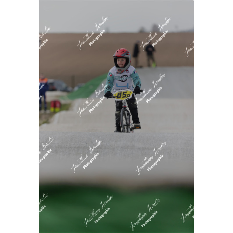 2025-03-15_15-47-33_JI_L3796_ps