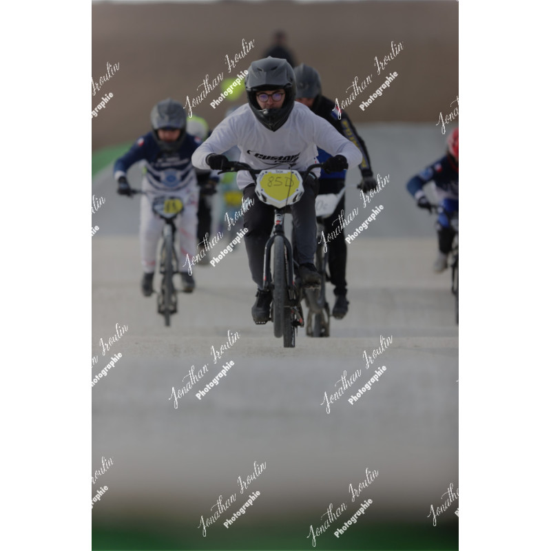 2025-03-15_16-05-03_JI_L3988_ps