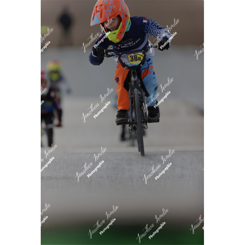 2025-03-15_16-07-09_JI_L4040_ps
