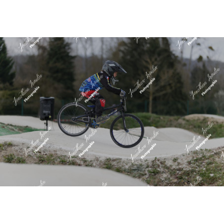 2025-03-15_17-54-43_JI_L0023_ps