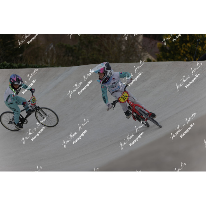 2025-03-15_17-54-47_JI_L0027_ps