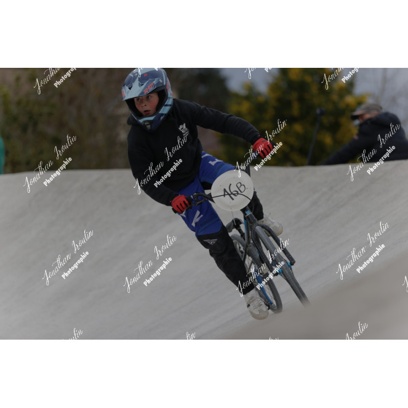 2025-03-15_17-58-28_JI_L0054_ps