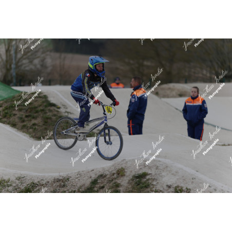 2025-03-15_18-00-36_JI_L0070_ps