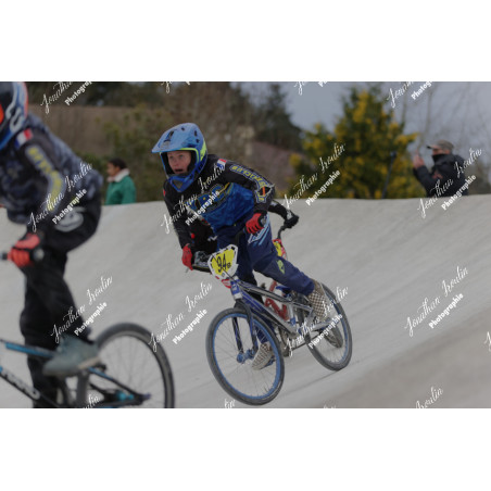 2025-03-15_18-00-41_JI_L0076_ps